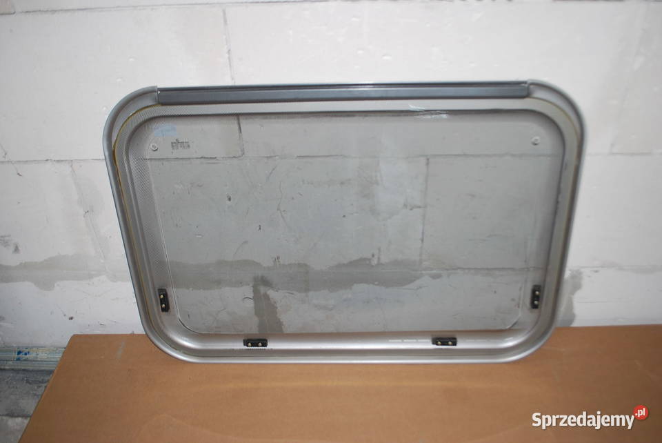 OKNOSZYBA DO PRZYCZEPY KEMPINGOWEJKAMPERA 75x52 Grzebowilk