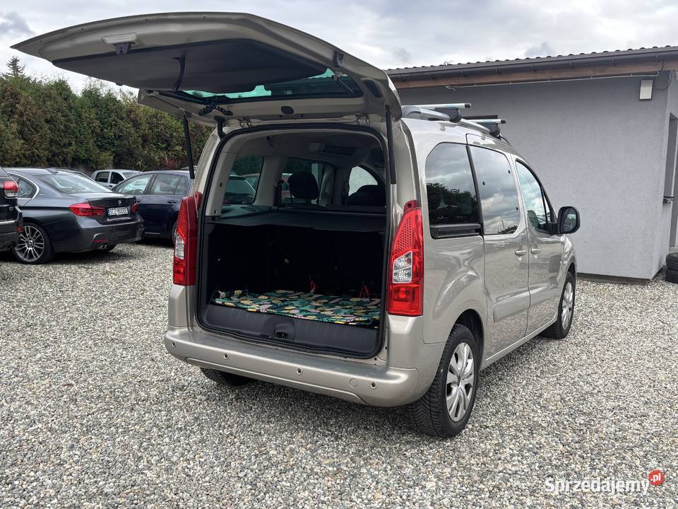 Citroen Berlingo z 2010r 75KM Samochody osobowe Paniówki