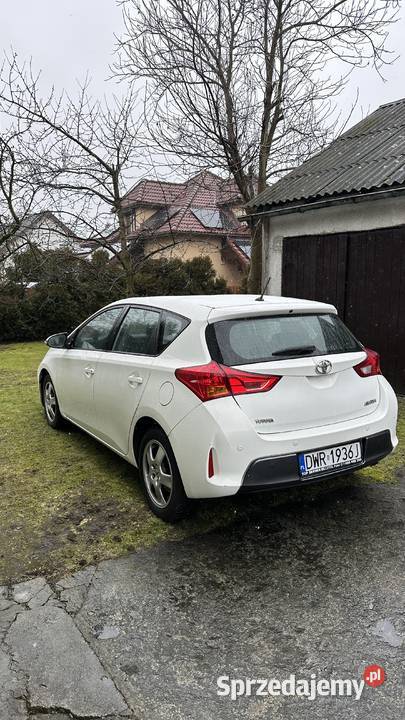 Toyota Auris 133 2014 95 2 właścicieli niski Wrocław