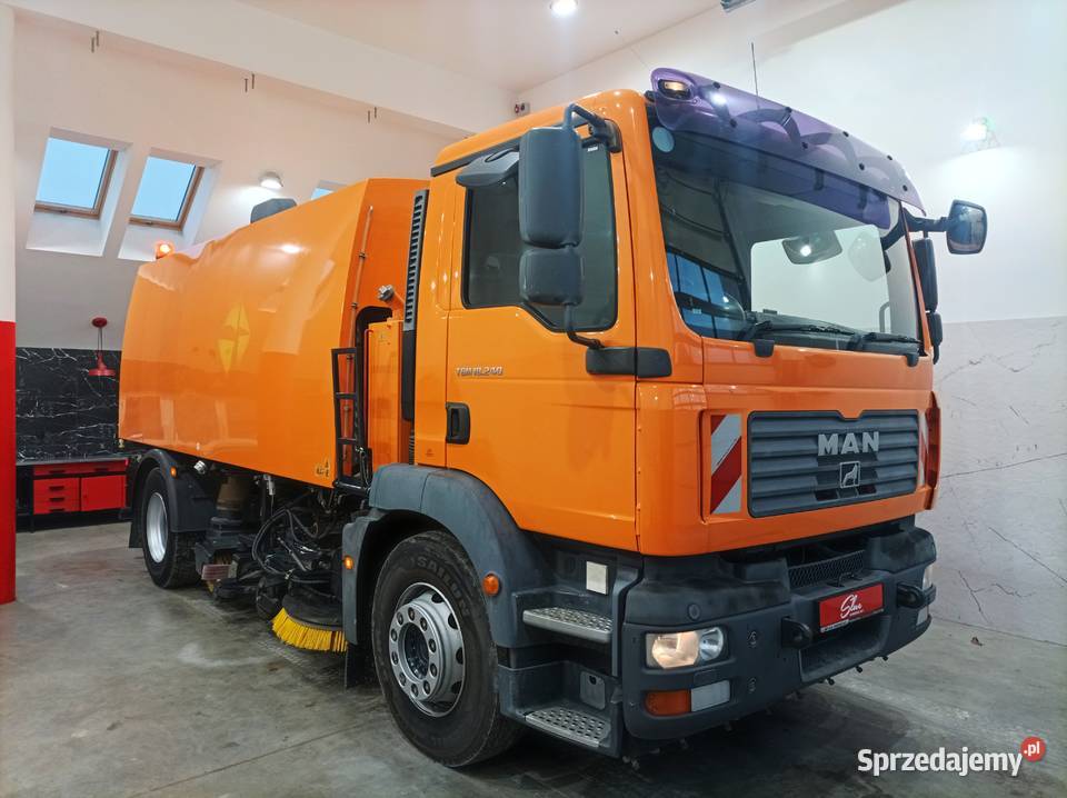 MAN TGM 18240 Zamiatarka Johnston 2 Silniki nie Sierakowice