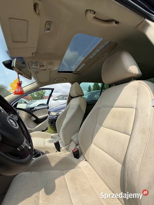 Volkswagen Golf VI Parowa