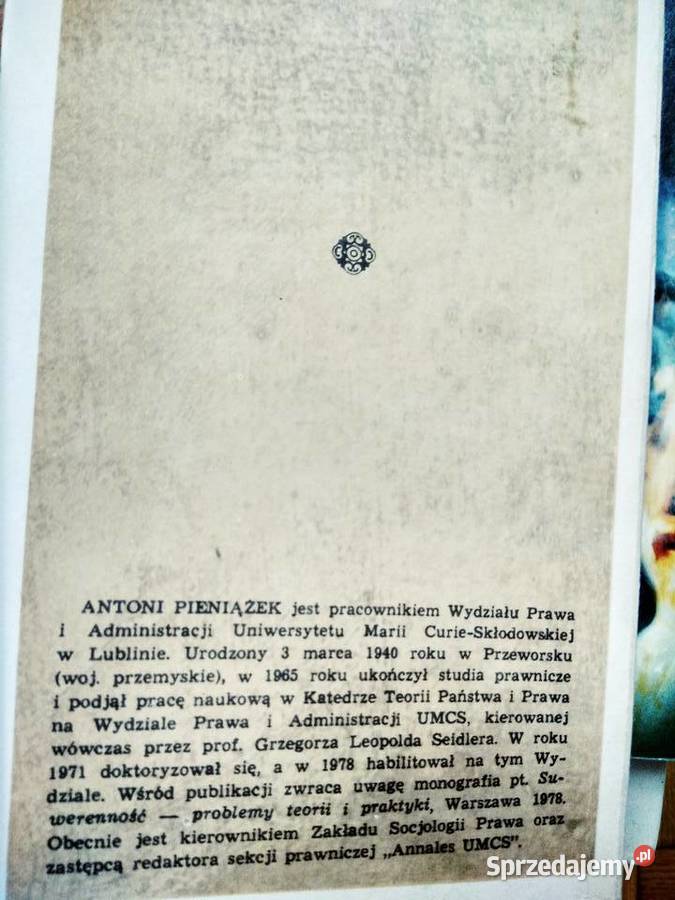 Społeczeństwo a jednostka książki Bródno Warszawa