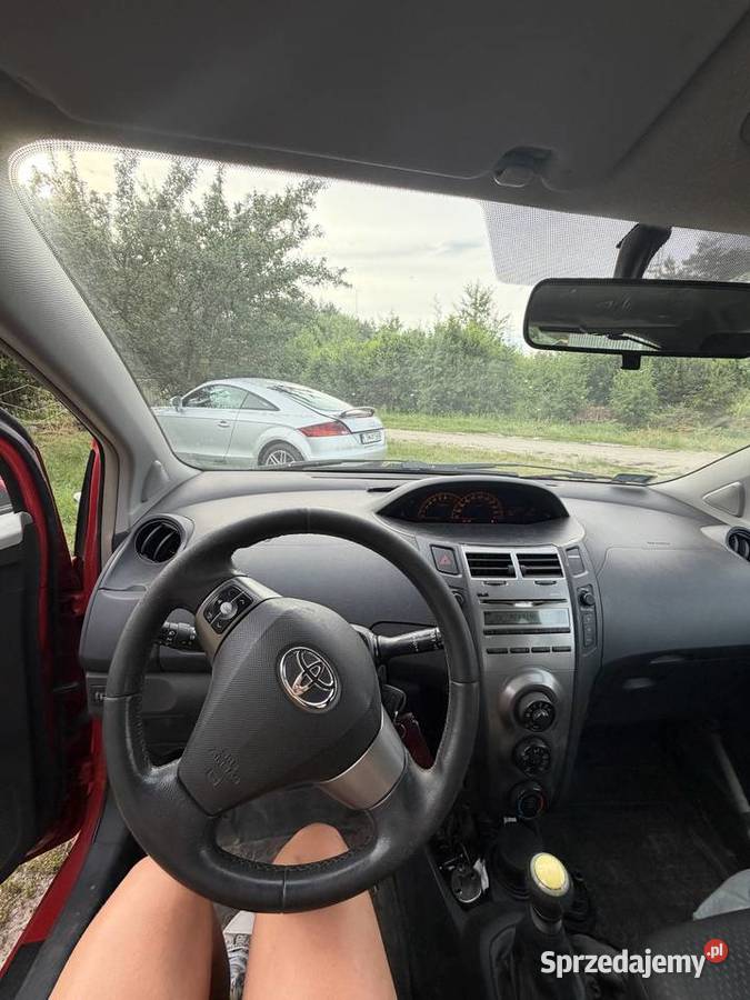 Toyota yaris 2010 manualna Tomaszów Lubelski