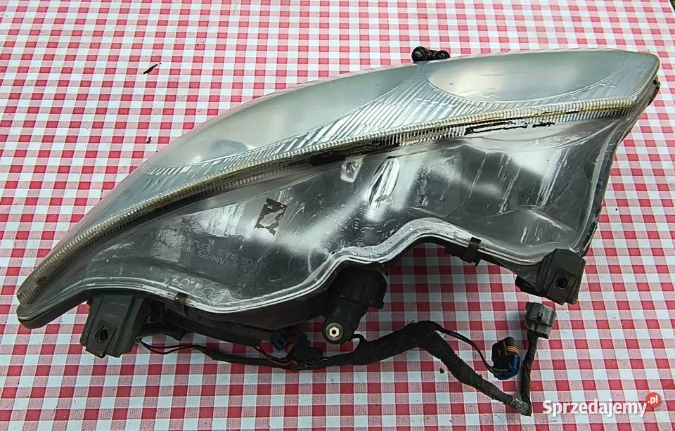 Chrysler 300m lampa lewy przód Tychy