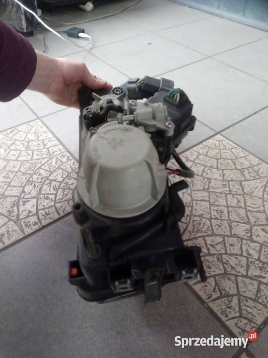 SUBARU SVX SVX LAMPA LEWA REFLEKTOR LEWY Byków