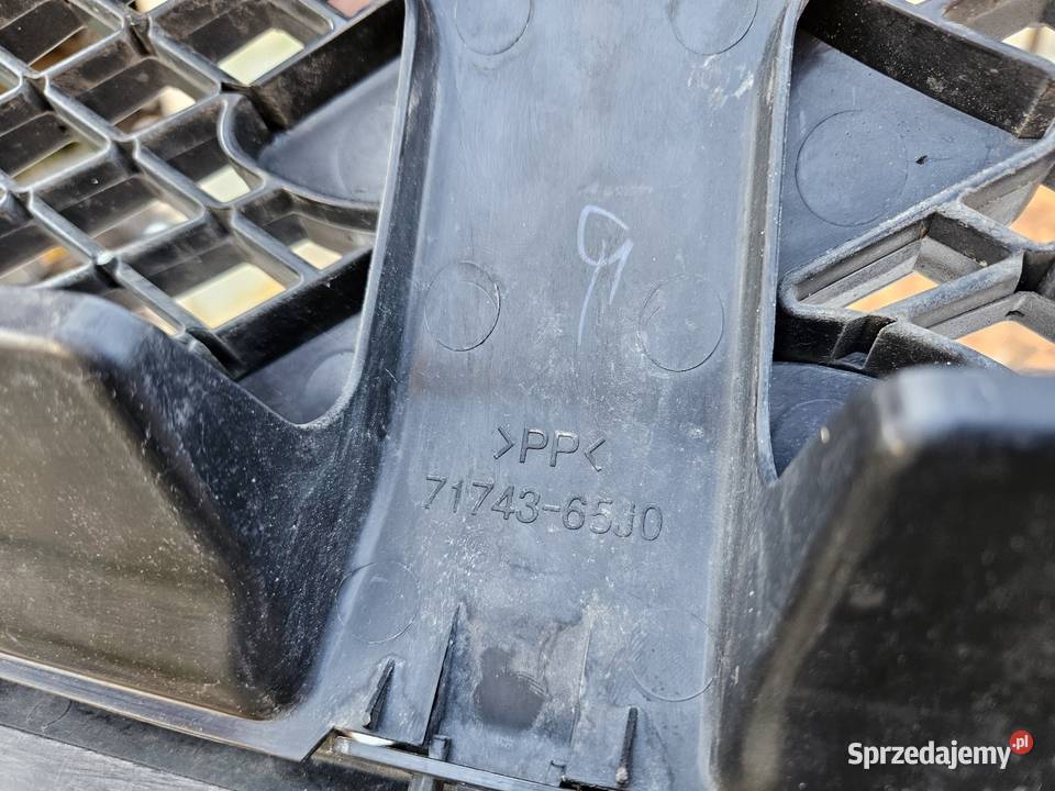 SUZUKI GRAND VITARA II GRILL ATRAPA ZDERZAKA Międzychód