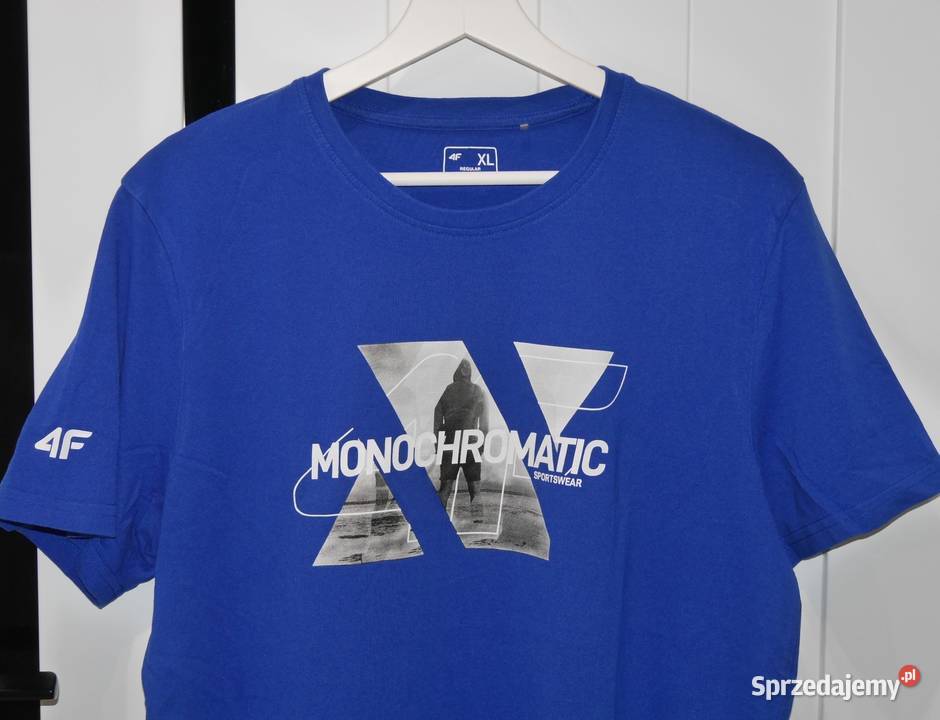 4F świetna koszulka chabrowa nowa XL Wrocław