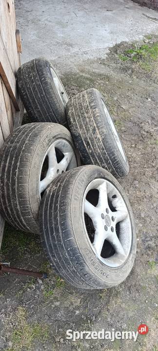 Alufelgi 16 z oponami Iłża sprzedam