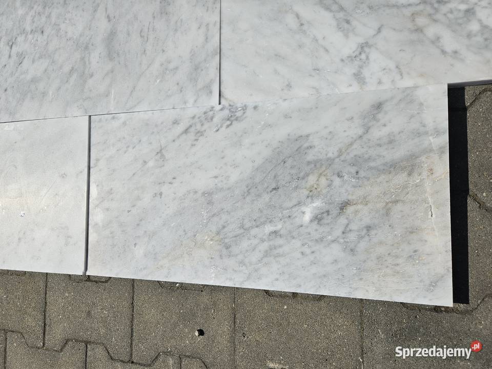 Płytka marmurowa Carrara Bianco 60x30x2 matowa podkarpackie sprzedam