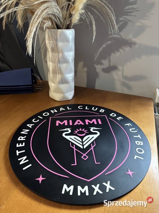 Logo na ścianie MIAMI piłka nożna Gdańsk