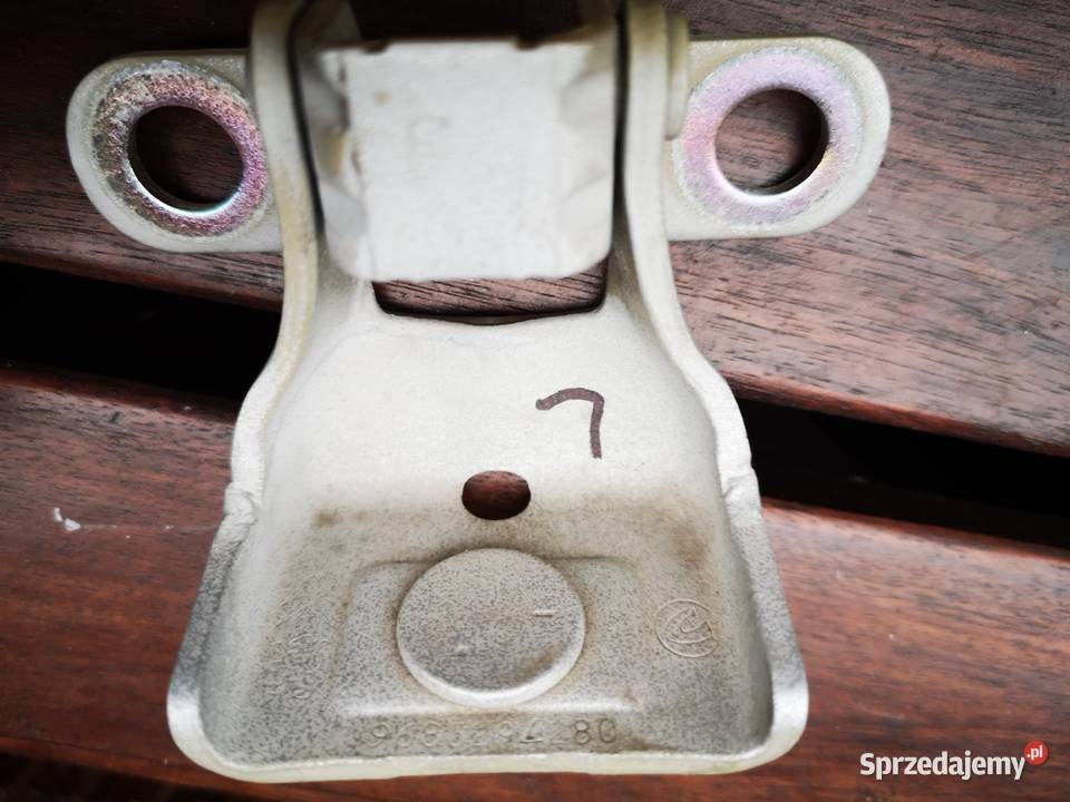 PEUGEOT 3008 ZAWIAS KLAPY TYŁ PRAWY LEWY mazowieckie sprzedam