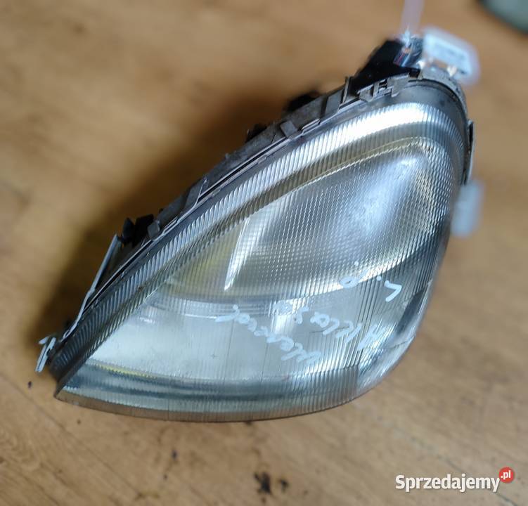 Mercedes A Klasa Lampy prawy i lewy przód Żywiec