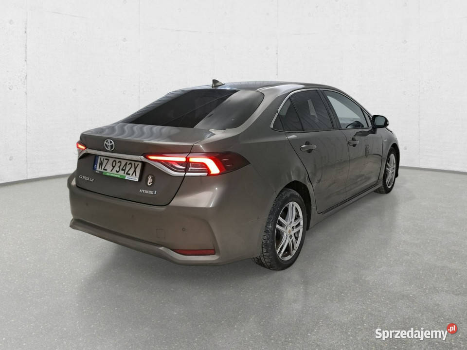 Toyota Corolla Seria E16 2012 4/5 Corolla Komorniki sprzedam