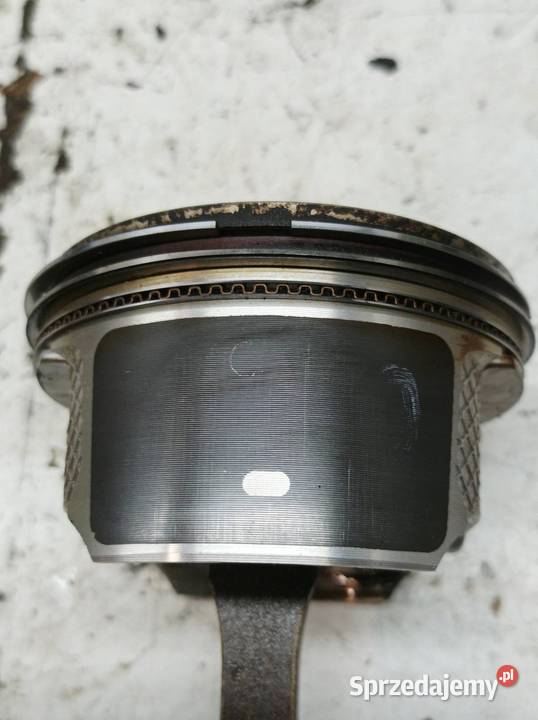 TŁOK KORBOWÓD 20 16V 145 Volvo C30 I 20062013