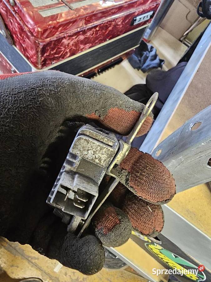 Yamaha DT 80 MX regulator napięcia przekaźnik