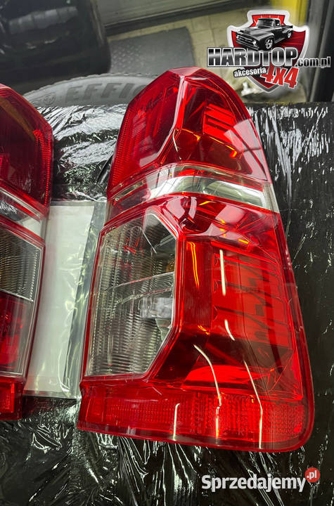 Lampy Paki Toyota Hilux 2009 Oryginalne Pasłęk