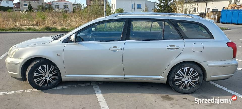Toyota Avensis T25 18 LPG Hak Kombi Skaryszew sprzedam