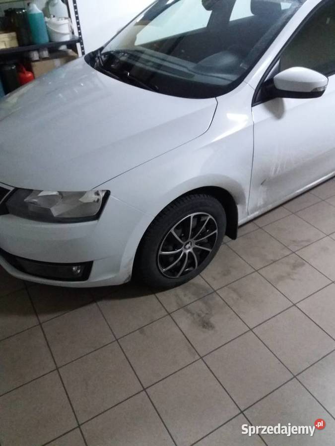 Sprzedam samochód osobowy skoda rapid 12tsi