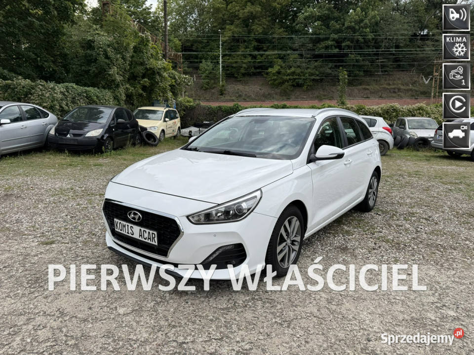 Hyundai i30 10 klimatyzacja