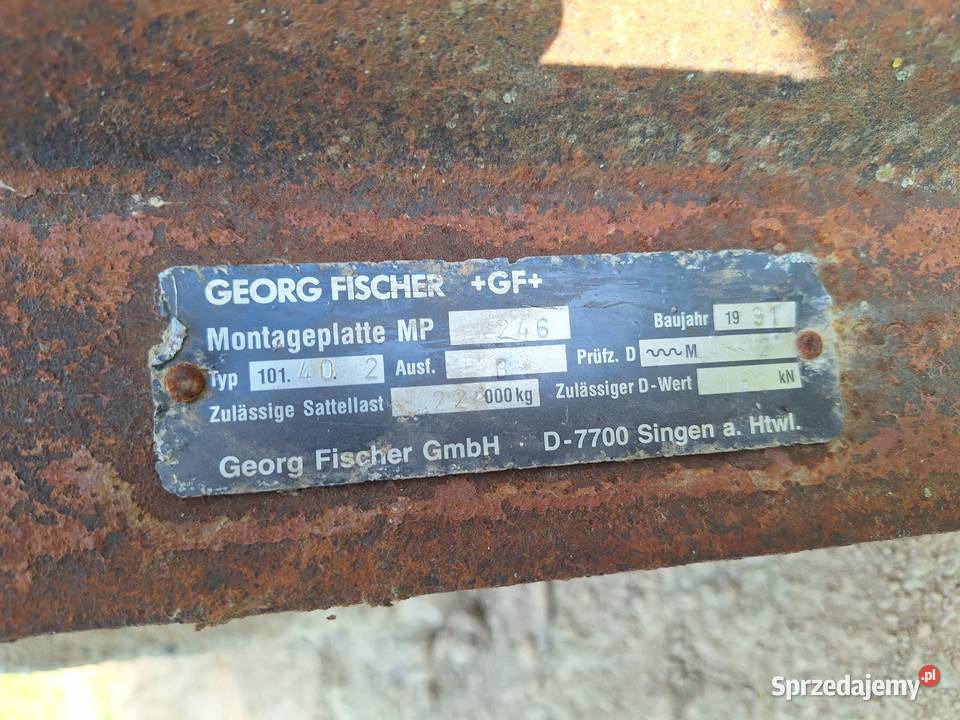 Sprzedam siodło do ciągnika siodłowego plus Motoryzacja Celiny sprzedam