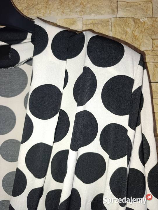 Sprzedam sukienkę Groszki Zambrów