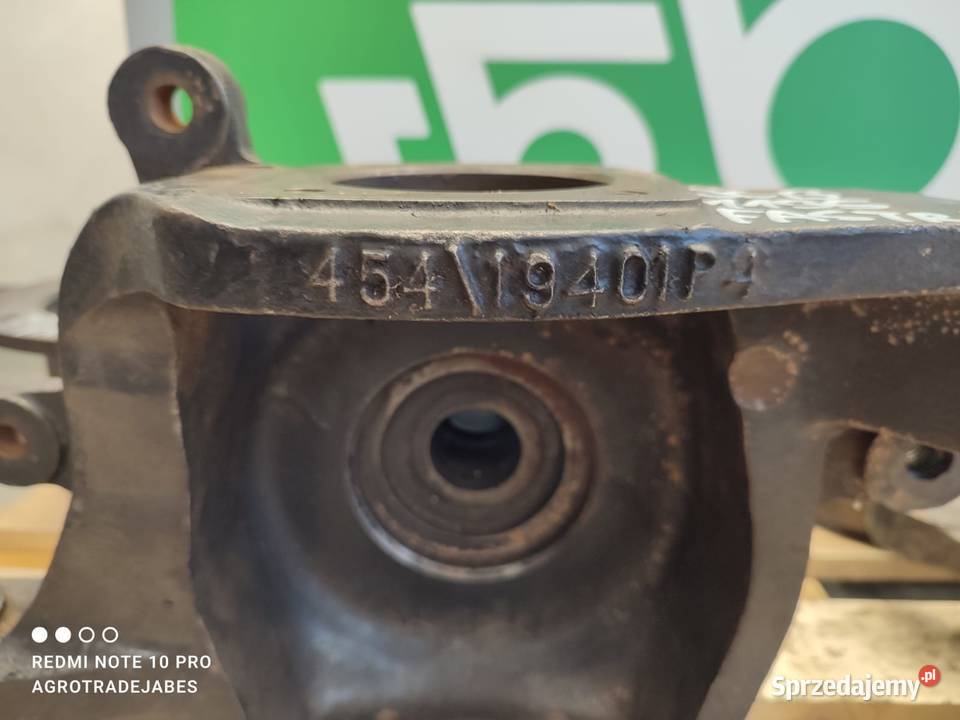 Zwolnica zwrotnica piasta wieniec 45419401P JCB Wilkowo