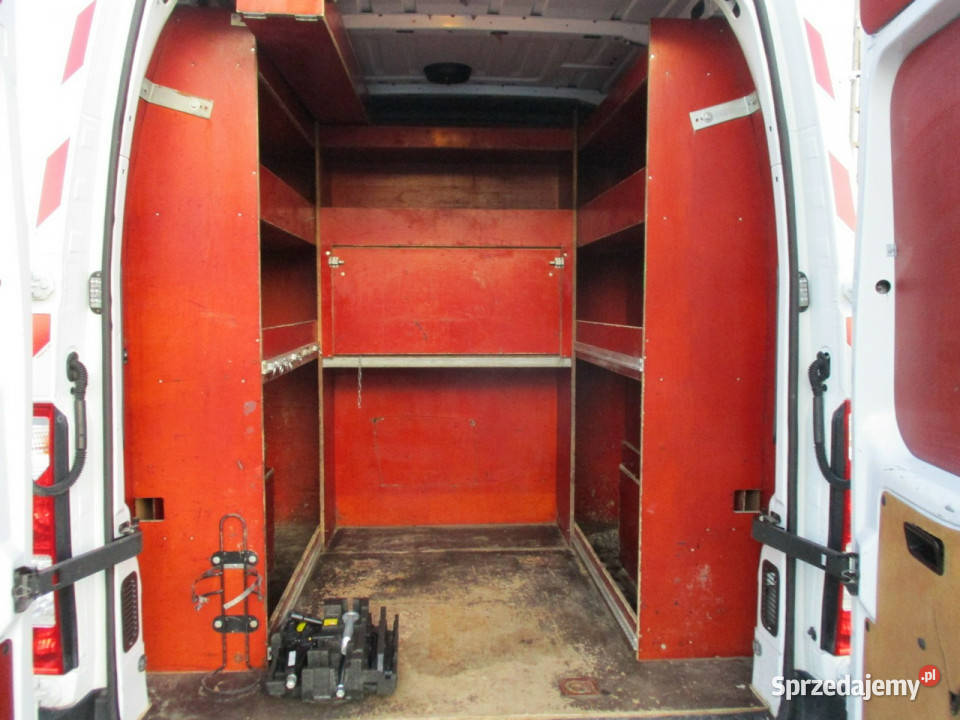 Renault Master 23 DCI 130 L2H2 brygadówka 7 osób ASR (kontrola trakcji)