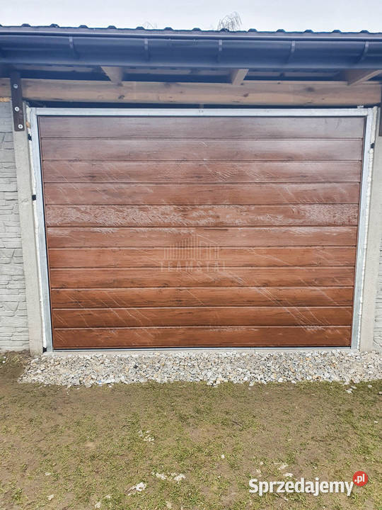 Bramy garażowe na wymiar uchylne ocieplone brama Łańcut