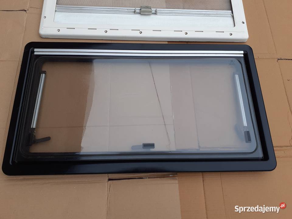 Dometic Seitz S4 900x500 90x50 okno uchylne z