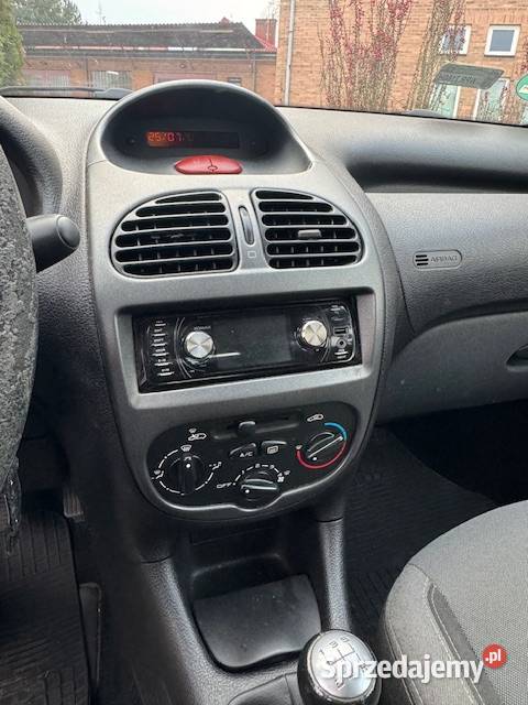 Peugeot 206 2006 r syndyka Warszawa