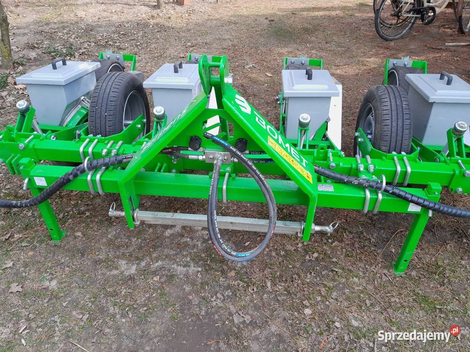 Siewnik do kukurydzy bomet sarpens łódzkie Świnice Warckie