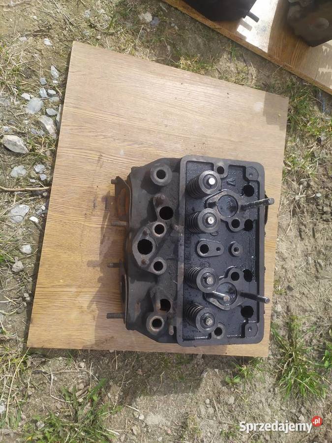 Głowica silnika Forshritt 512 300 Pniówek sprzedam