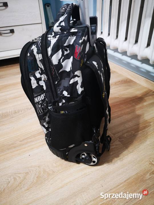 Plecak na kółkach czarny z rączką Kielce