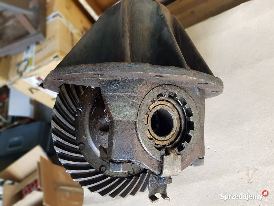 Mechanizm roznicowy Dyfer opel Olimpia 1938r Szczecin