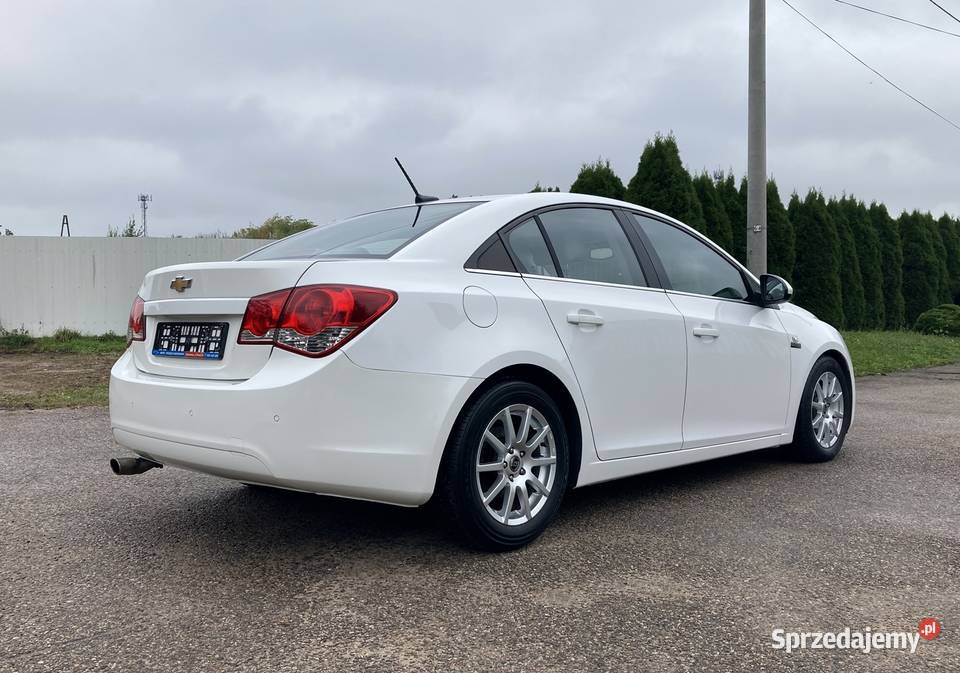 CHEVROLET CRUZE 2010r 18B 140 AUTOMAT NAVI skóra