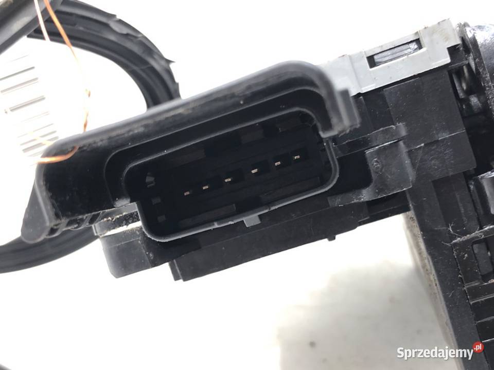 ZAMEK DRZWI PRAWY TYŁ CITROEN C3 PICASSO Minivan podkarpackie