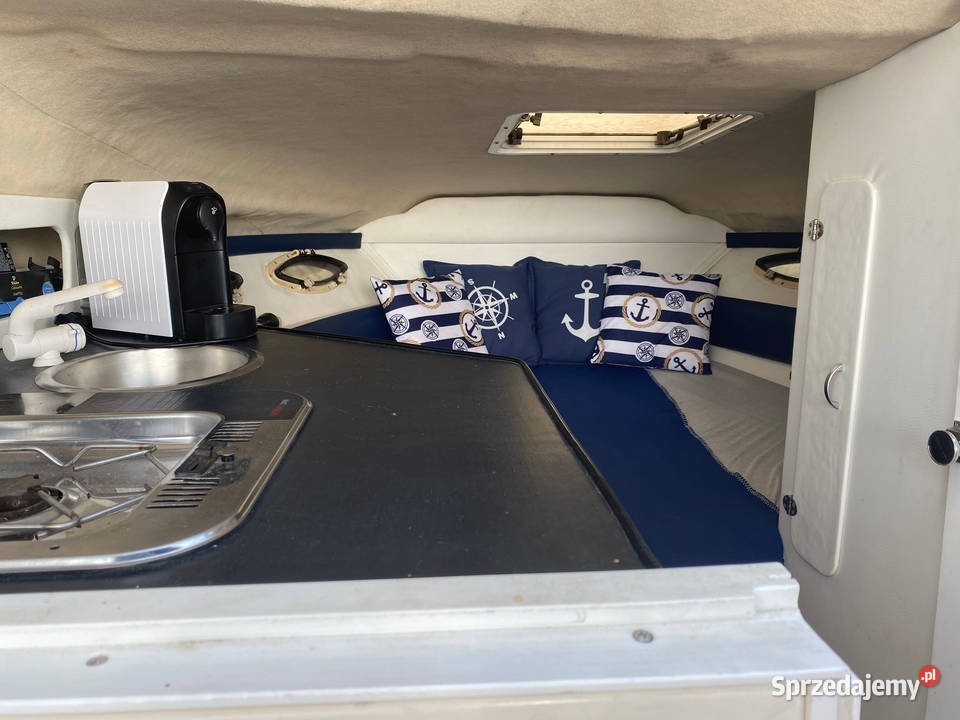 łódź motorowa Larson Hampton 220 50 Volvo Penta mazowieckie Warszawa