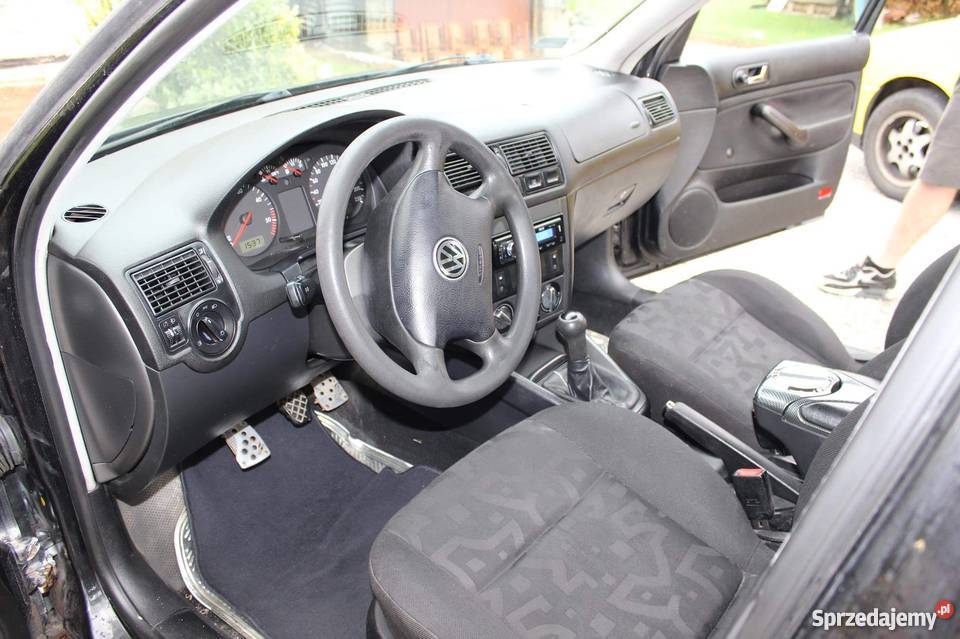 Vw golf IV 19 tdi 5 drzwi 1989cm3 sprzedam