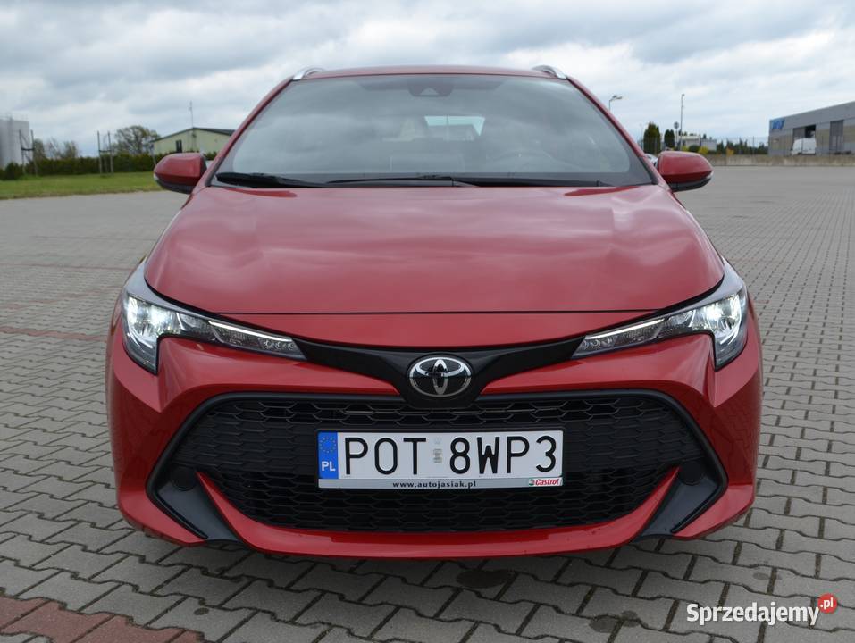 Toyota Corolla nieuszkodzony