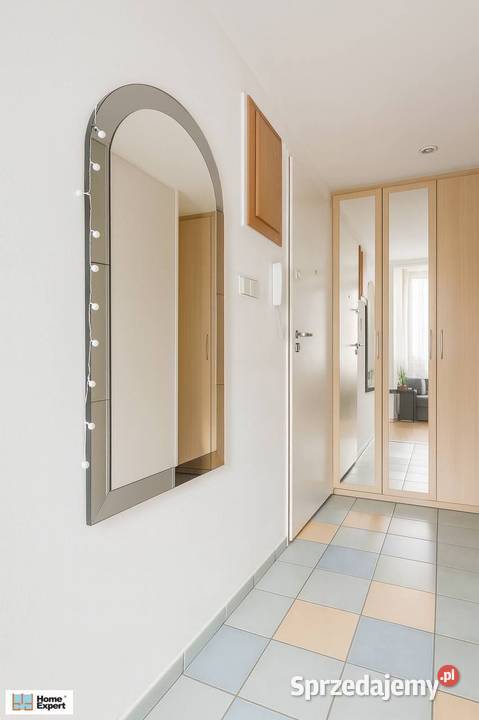 1pok 19met Placu Muzealnego ANTRESOLA Wrocław