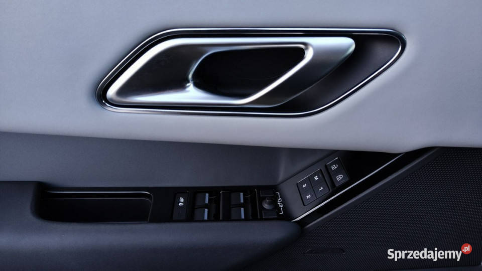 Land Rover Range Rover VELAR 20 ON 205 gniazdo AUX łódzkie