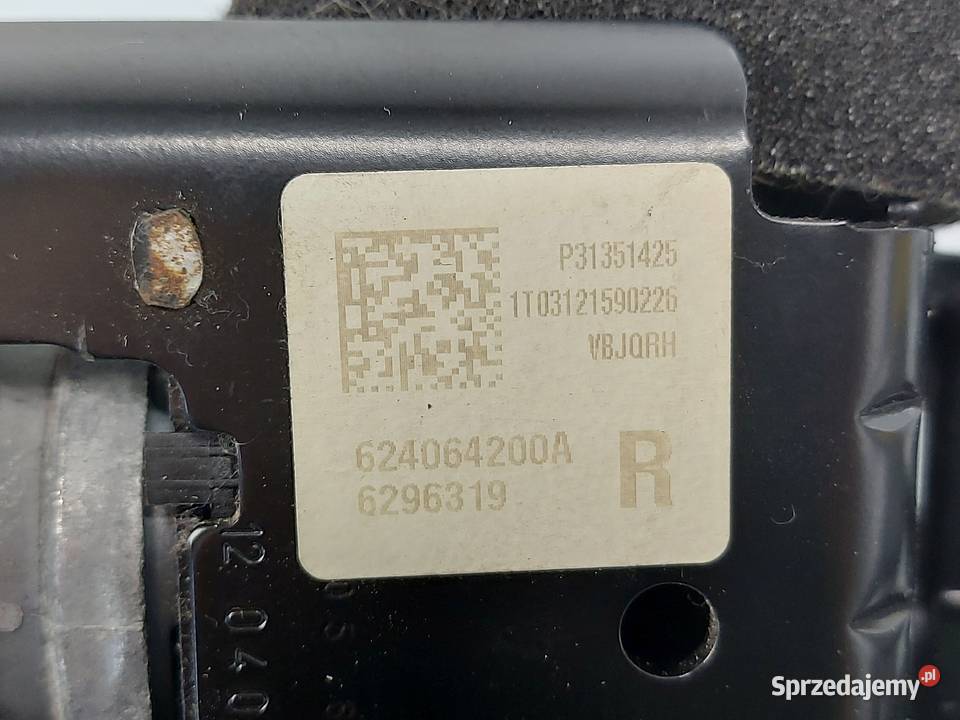 VOLVO C30 12r pas bezpieczeństwa prawy przód osobowe Kielce