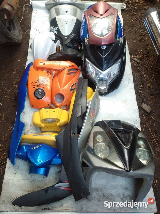 Sprzedam pakiet 5 skuterow Rok produkcji 2000