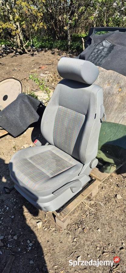 Fotel lewy kierowcy Vw Polo 9N 3D podgrzewany pomorskie Słupsk