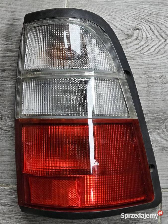 Lampa tylna prawa DEPO Opel Campo Lift 1997 2001 osobowe Turek