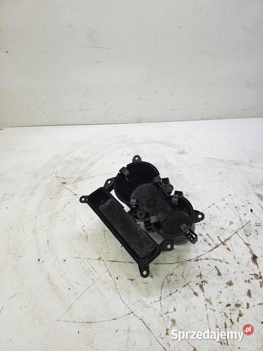 UCHWYT SCHOWEK NA KUBKI AUDI A4 B8 8K0862533 Przystajń