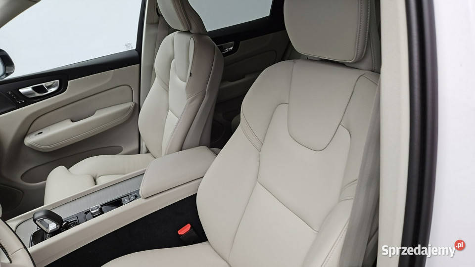 Volvo XC 60 B4 D AWD Plus Dark aut Z Polskiego system Start-Stop XC 60 Warszawa