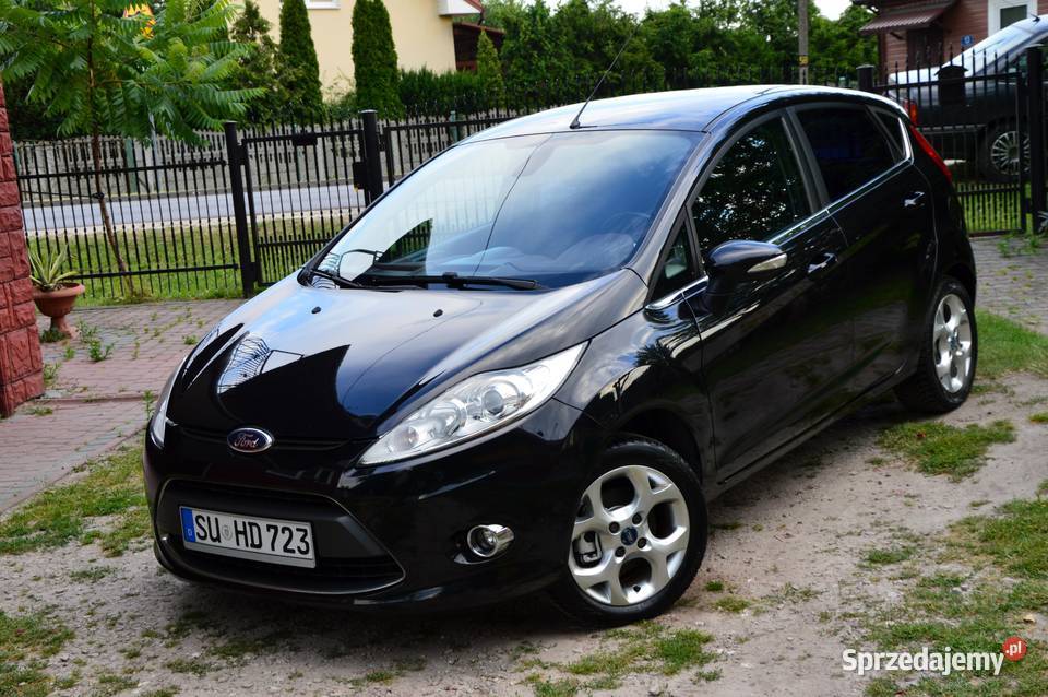 Śliczna Fiesta Z Niemiec Klimatron Alu Chrom bluetooth Staszów