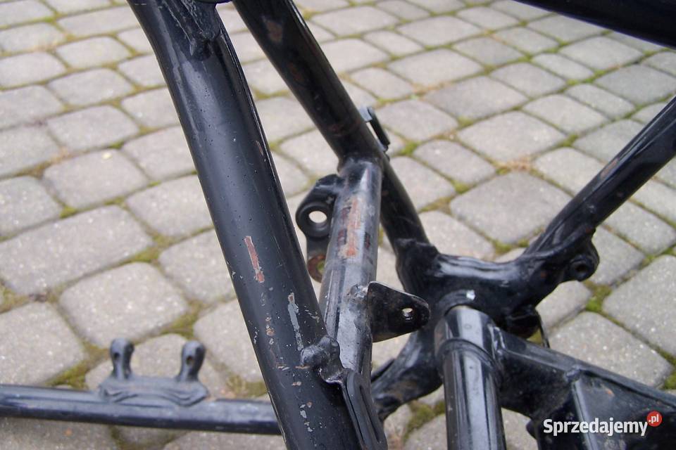 rama z wahaczem honda vt 500c Malawa