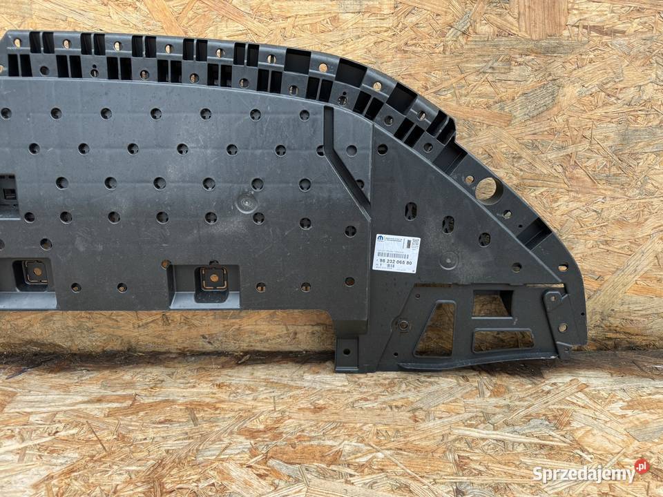 Płyta osłona pod zderzak przód przednia peugeot Części montażowe Międzychód